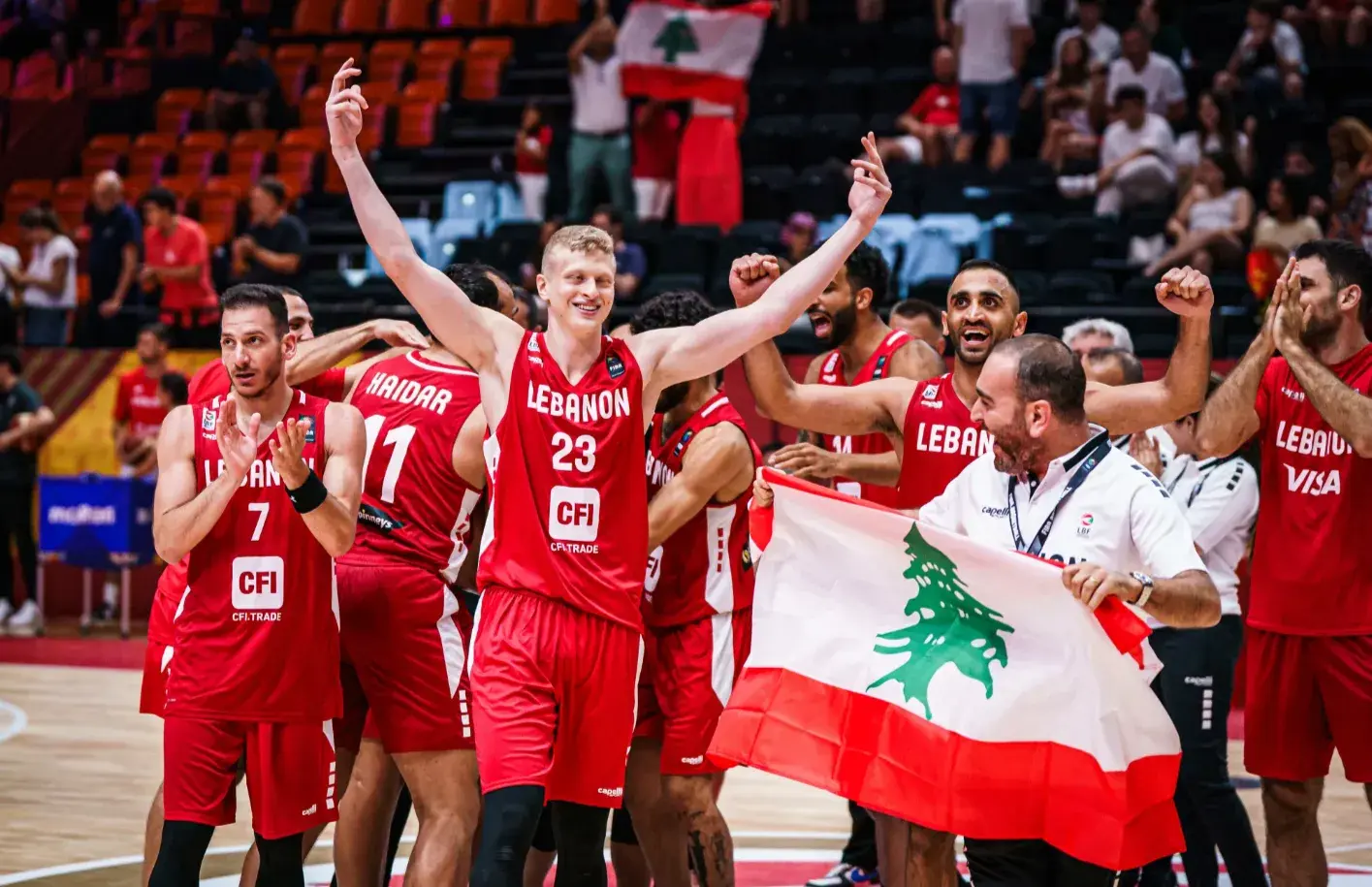 男篮会师半, 有点扮猪吃, 西兰队止血 男篮会师半, 有点扮猪吃, 西兰队止血