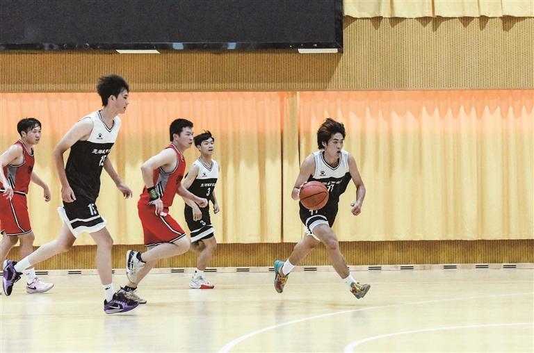 运动会于, 形式呈现