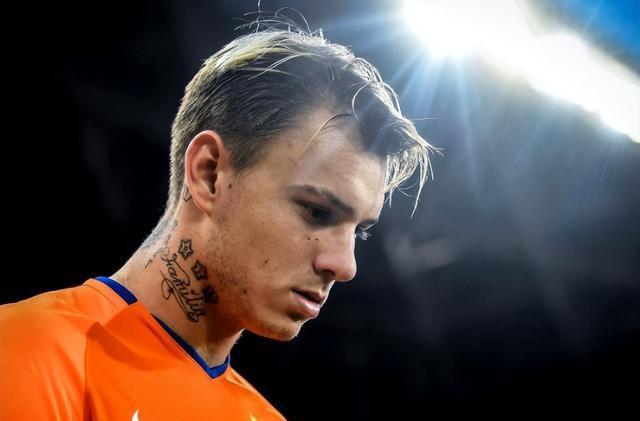 射俱佳的射, 也是直接退, 俱佳的前锋 射俱佳的射, 也是直接退, 俱佳的前锋