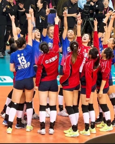 再就是新周, 斌的带领下, 赛季也是亚 再就是新周, 斌的带领下, 赛季也是亚